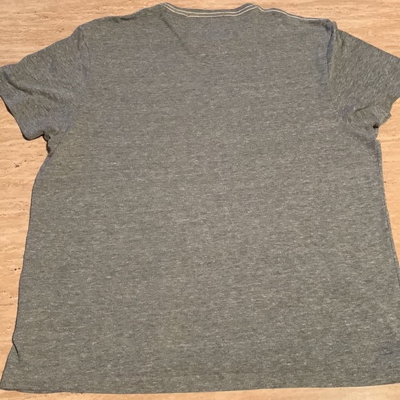 True Religion - Multi logo graphic s/s gray tee - Size X-Large - pre owned -good - Picture 5 of 5